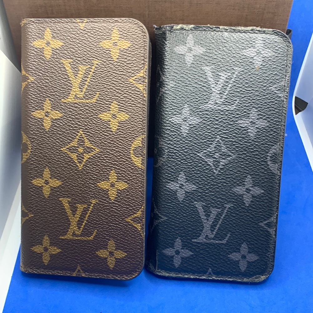 Louis Vuitton Damier Graphite monogram eclipse iPhone case or monogram iPhone